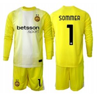 Stroje piłkarskie Inter Milan Yann Sommer #1 Bramkarskie Koszulka Wyjazdowej dla dzieci 2025-26 Długi Rękaw (+ szorty)